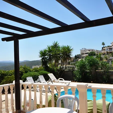 Villa Romantica 17