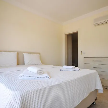 Romantica 17 Vilă Milas